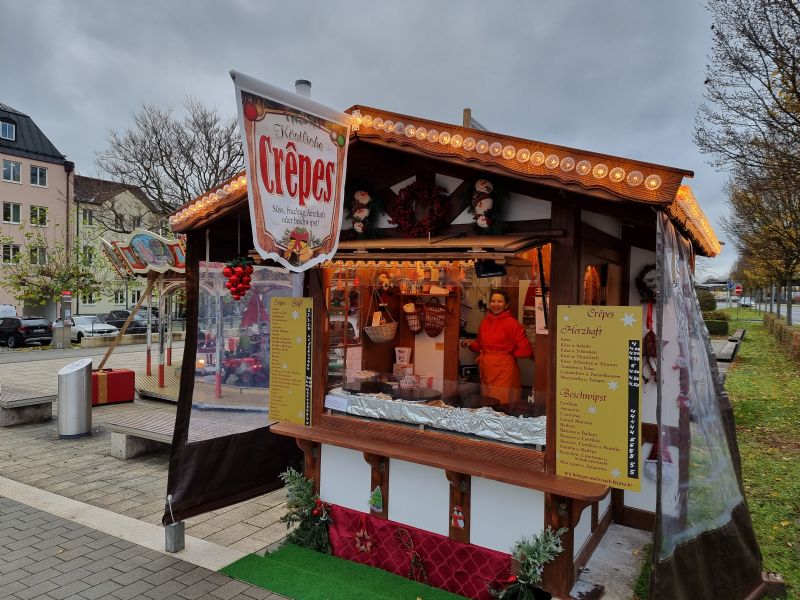 Linda Neudert<br>am Multifunktionsplatz